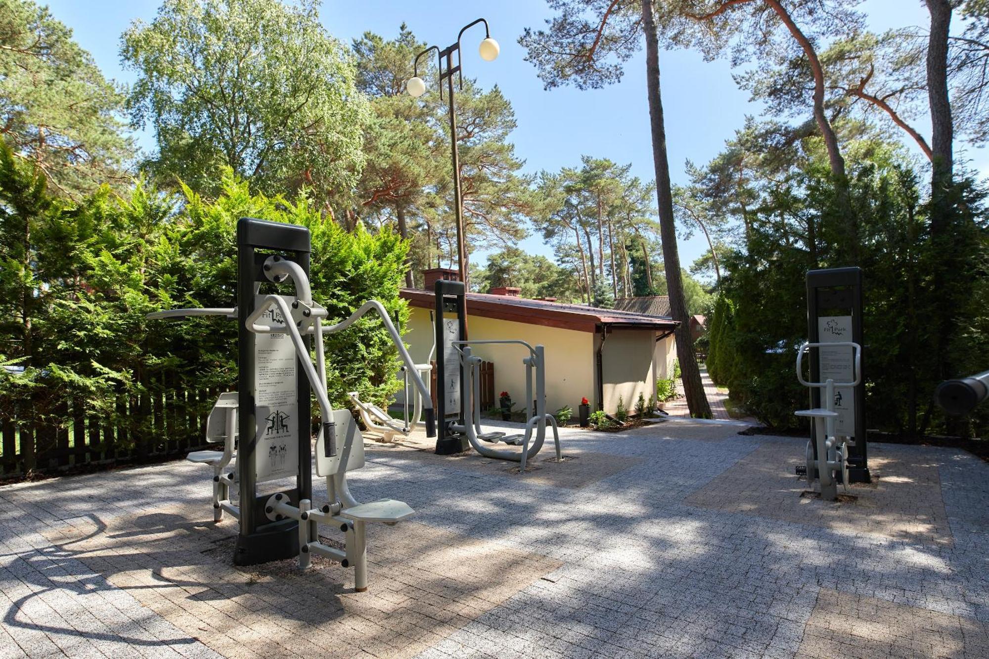 Osrodek Wypoczynkowy Relaks I Apartamenty Leba Bagian luar foto
