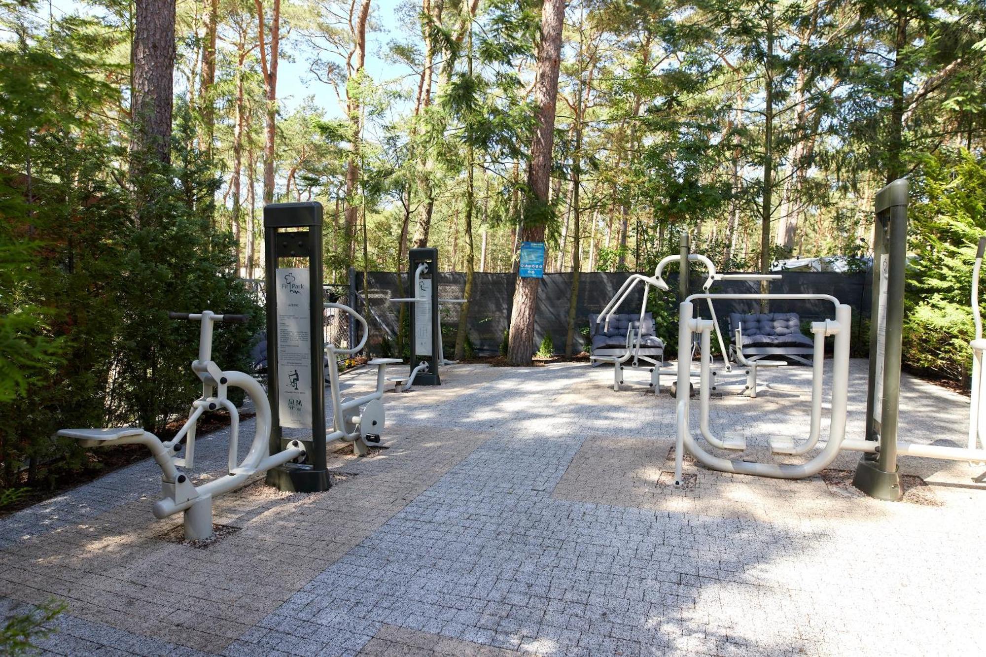 Osrodek Wypoczynkowy Relaks I Apartamenty Leba Bagian luar foto